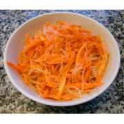 Острая морковь с фунчозой