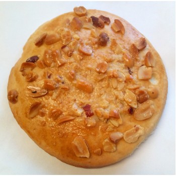 Коржик с орехом